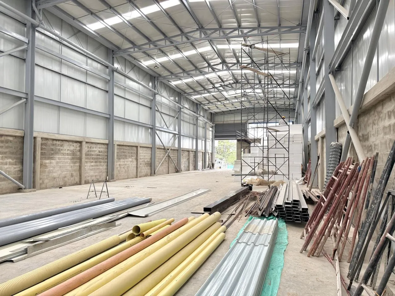 Bodega en Arriendo en Tribunas Corcega, Pereira, 690,0 m² (foto 6) — CREBI