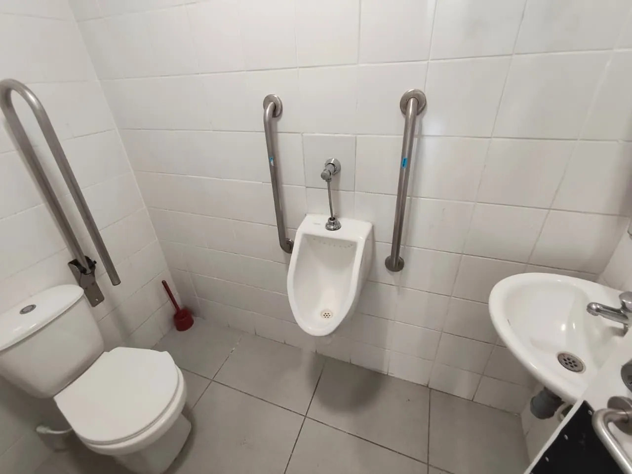 Local en Arriendo en Ciudad Jardin, Pereira, 120,0 m² (foto 6) — CREBI