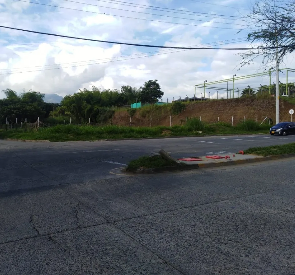 Lote en Venta en Avenida de las Américas, Pereira, 4680,0 m² (foto 6) — CREBI