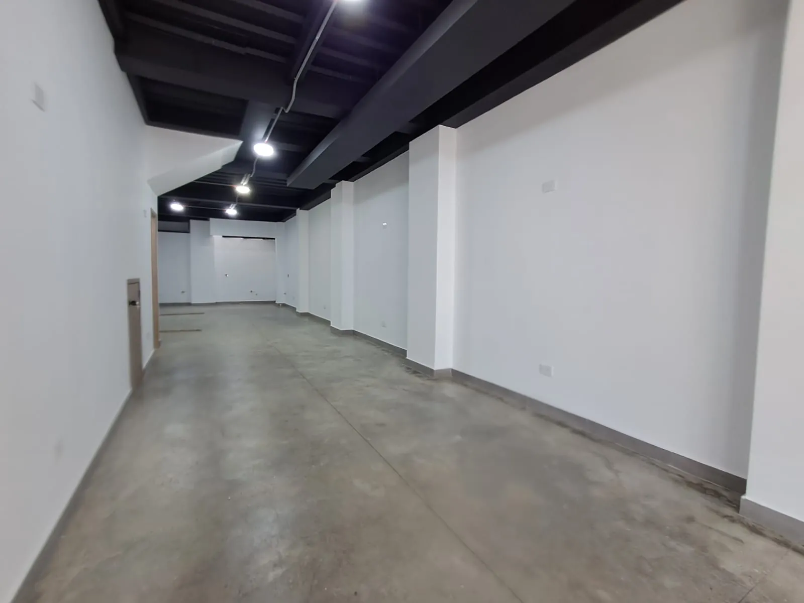 Local en Arriendo en Popular Modelo, Pereira, 102,0 m² (foto 6) — CREBI