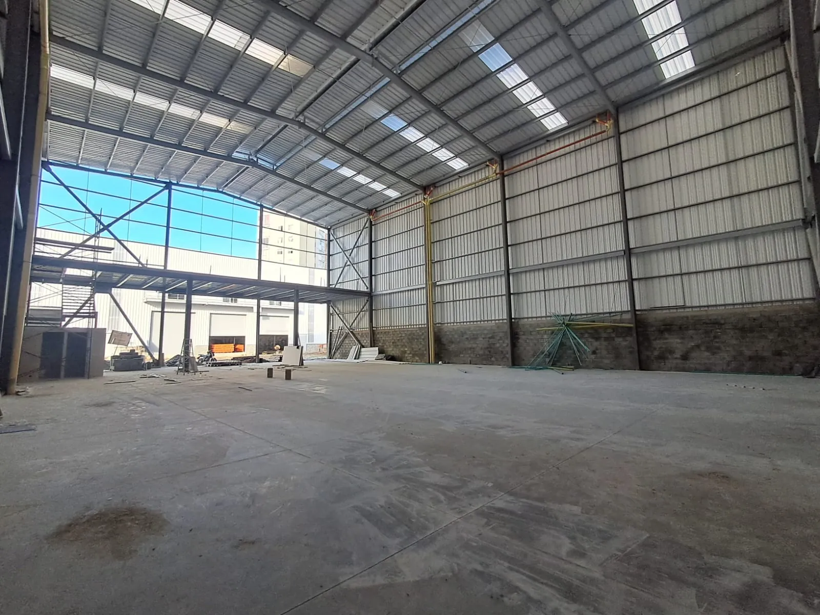 Bodega en Arriendo en La Playita, Dosquebradas, 700,0 m² (foto 6) — CREBI