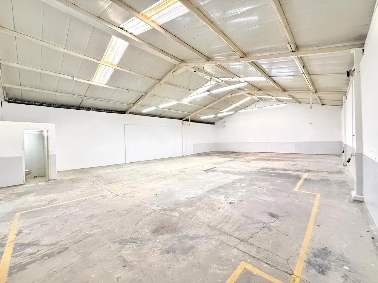 Bodega en Arriendo en Tribunas Corcega, Pereira, 350,0 m² (foto 6) — CREBI