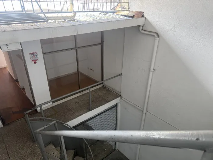 Bodega en Arriendo en Manzanares, Cali, 280,0 m² (foto 6) — CREBI