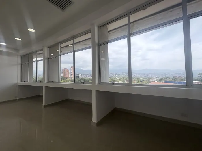 Oficina en Venta en Unicentro Cali, Cali, 45,0 m² (foto 6) — CREBI