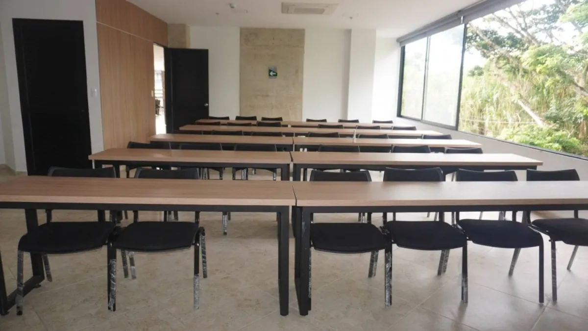 Oficina en Arriendo en Comuna Olímpica, Pereira, 333,0 m² (foto 6) — CREBI