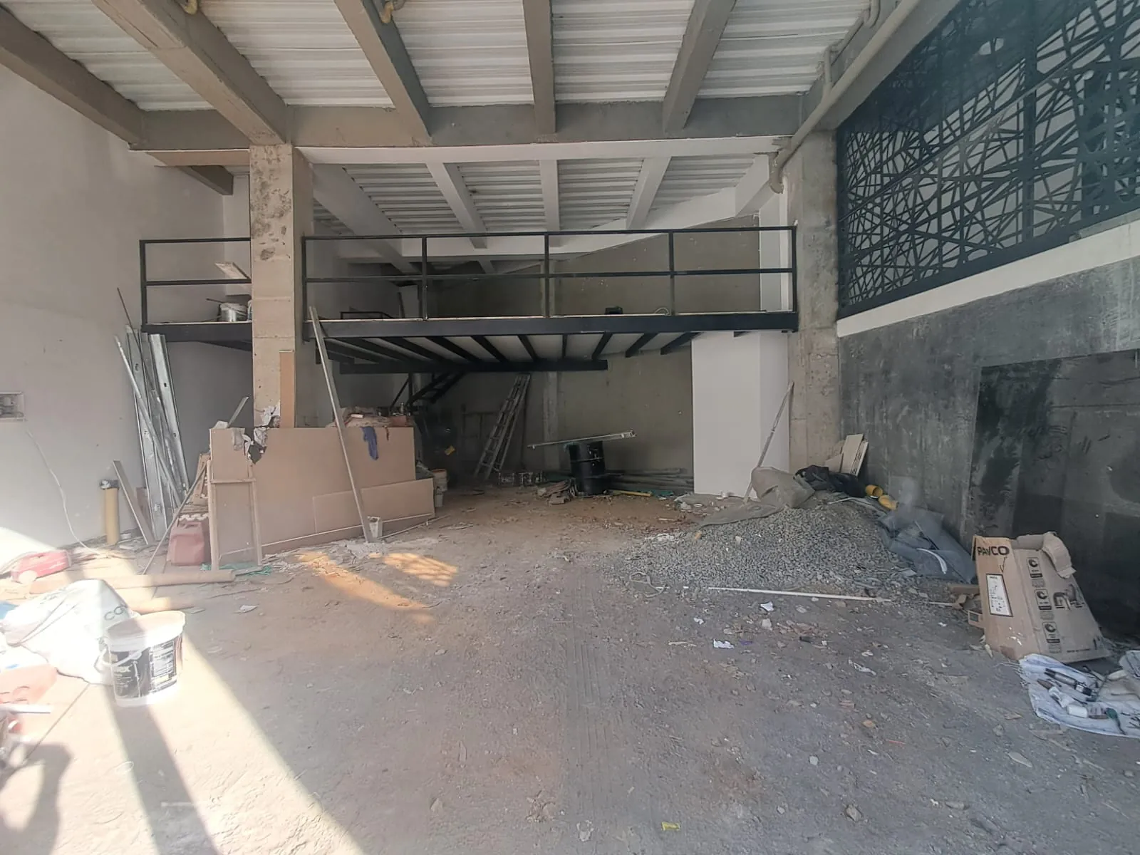 Local en Arriendo en Pinares de San Martin, Pereira, 120,0 m² (foto 6) — CREBI