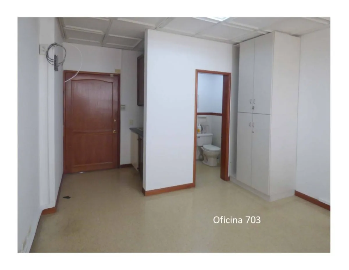 Oficina en Arriendo en Sector Plaza de Bolivar, Pereira, 25,0 m² (foto 6) — CREBI