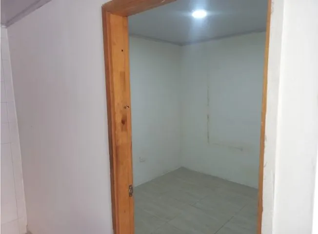 Local en Venta en Berlin, Dosquebradas, 80,0 m² (foto 7) — CREBI