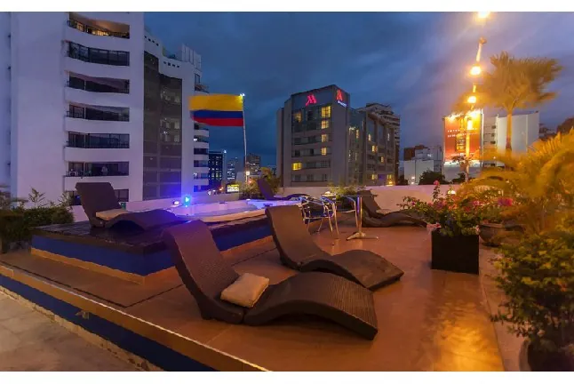 Hotel en Venta en Granada, Cali, 2553,0 m² (foto 8) — CREBI