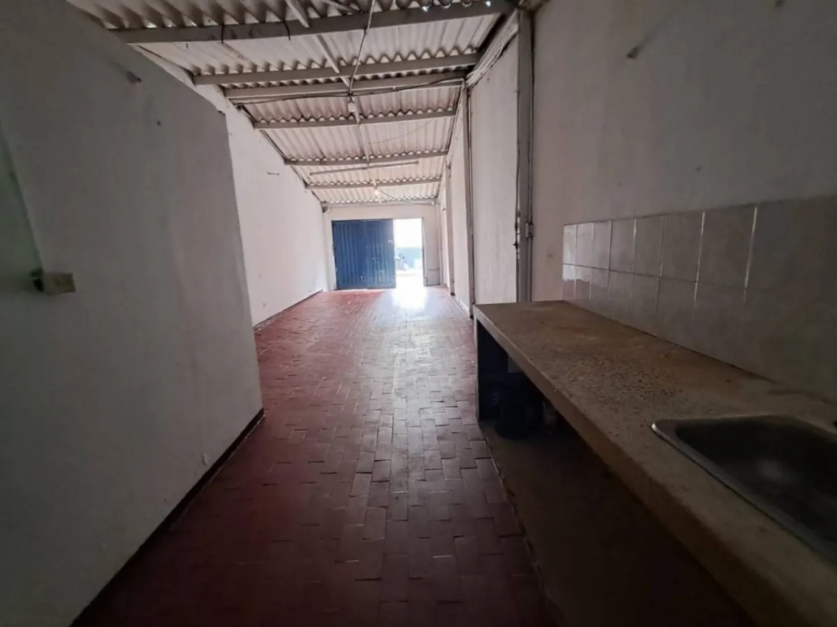 Local en Arriendo en Sector Lago Uribe, Pereira, 100,0 m² (foto 6) — CREBI