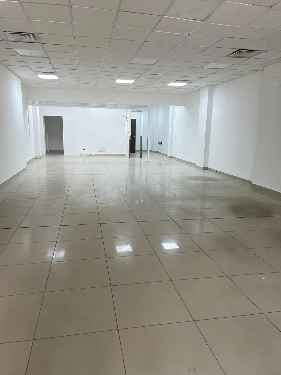 Edificio en Venta en Siete de Agosto, Cali, 635,0 m² (foto 7) — CREBI