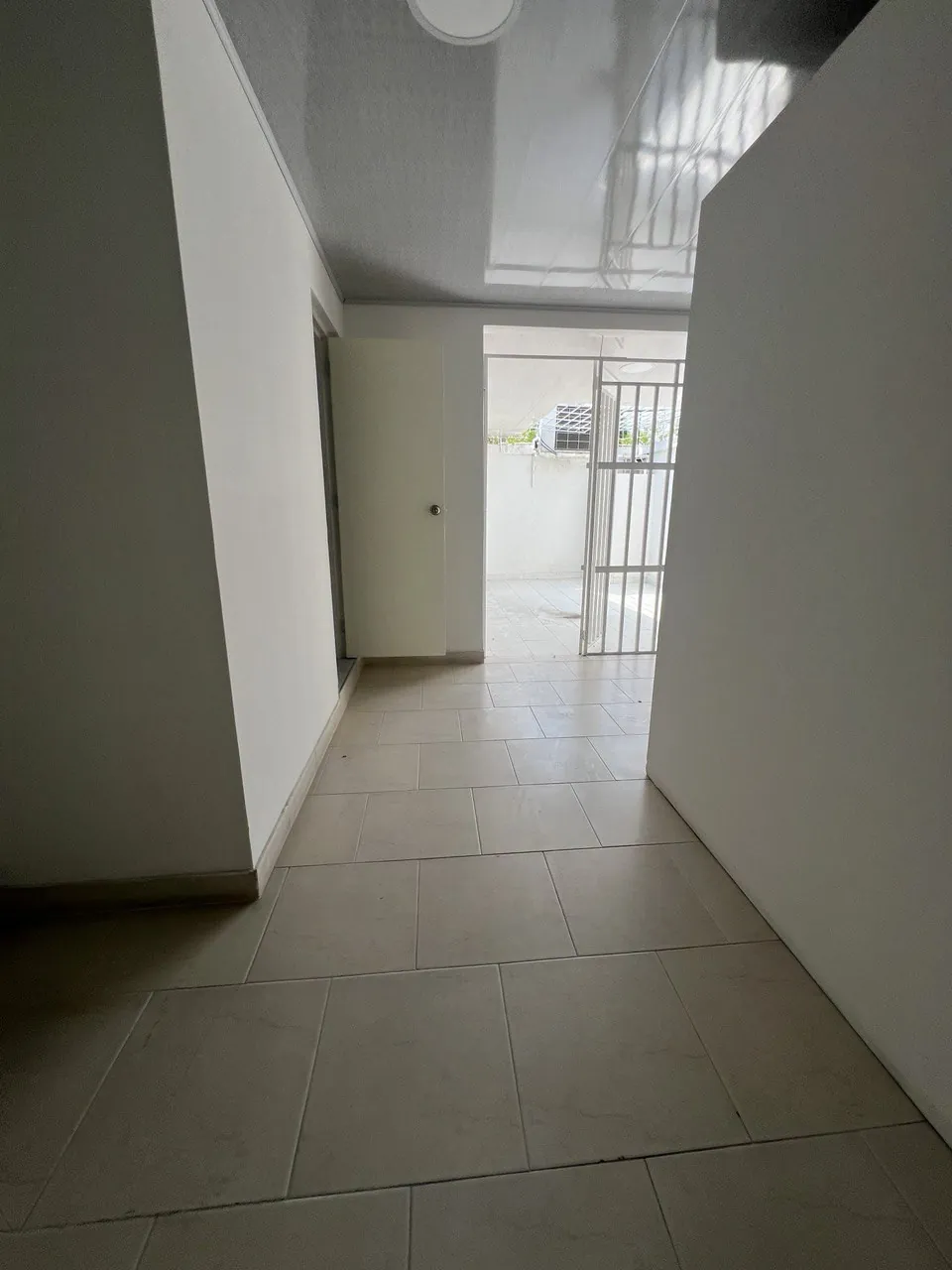 Local en Arriendo en Urbanización Tequendama, Cali, 164,0 m² (foto 7) — CREBI