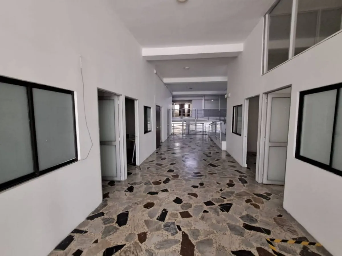 Local en Arriendo en Sector 30 de Agosto, Pereira, 640,0 m² (foto 6) — CREBI