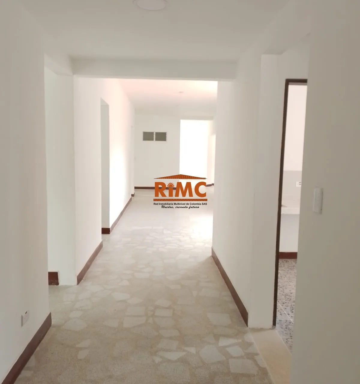 Local en Arriendo en Los Alamos, Pereira, 3252,0 m² (foto 5) — CREBI