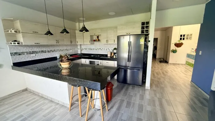 Edificio en Venta en Vipasa, Cali, 1150,0 m² (foto 7) — CREBI