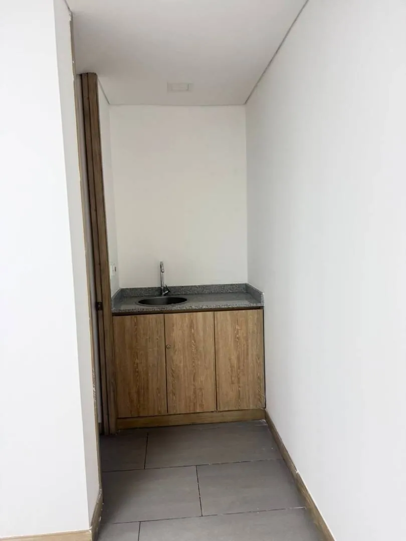 Oficina en Arriendo en San Jose Sur, Pereira, 45,0 m² (foto 8) — CREBI