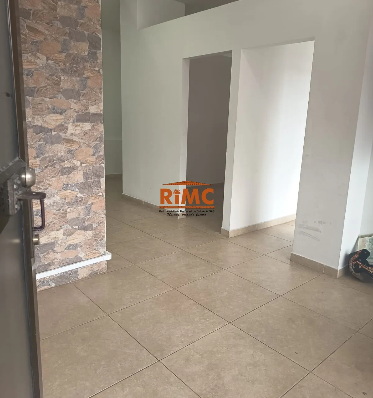Local en Arriendo en Los Alpes, Pereira, 40,0 m² (foto 8) — CREBI