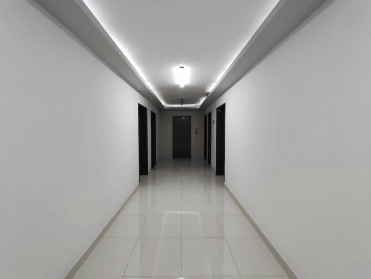 Oficina en Arriendo en Sector Galeria Central, Pereira, 24,0 m² (foto 8) — CREBI