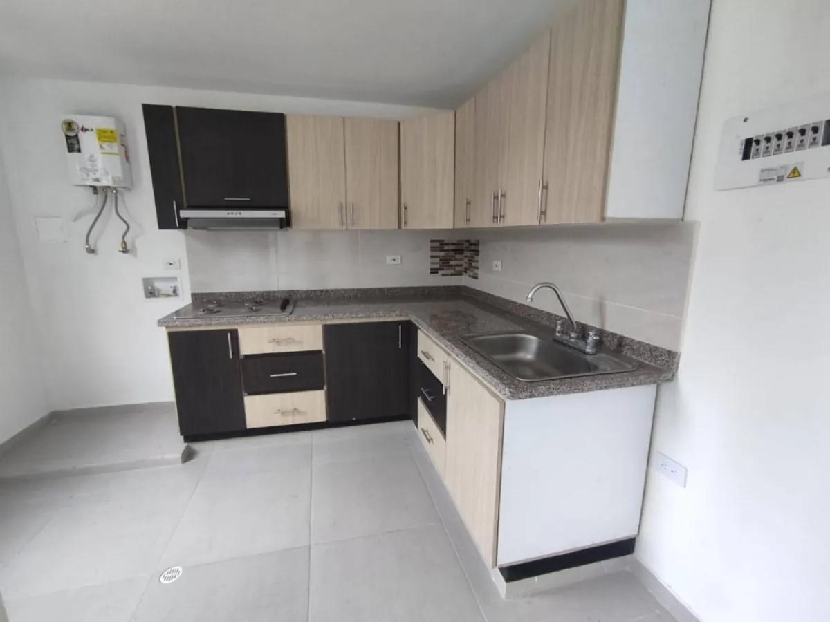 Edificio en Venta en Alfa, Pereira, 399,0 m² (foto 8) — CREBI