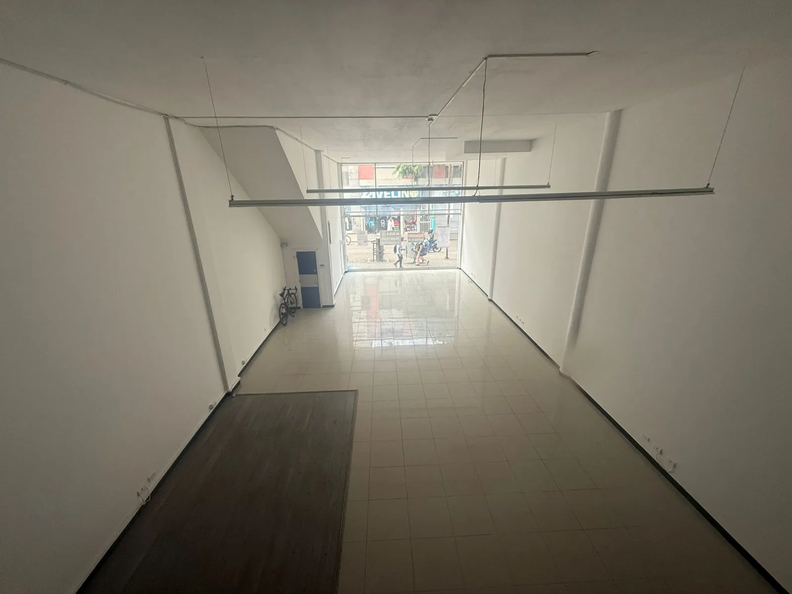 Local en Arriendo en Sector Lago Uribe, Pereira, 335,0 m² (foto 8) — CREBI