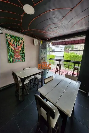 Local en Venta en La Villa, Pereira, 230,0 m² — CREBI