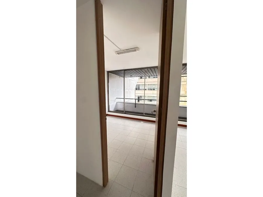 Oficina en Arriendo en Sector Plaza de Bolivar, Pereira, 57,0 m² (foto 8) — CREBI