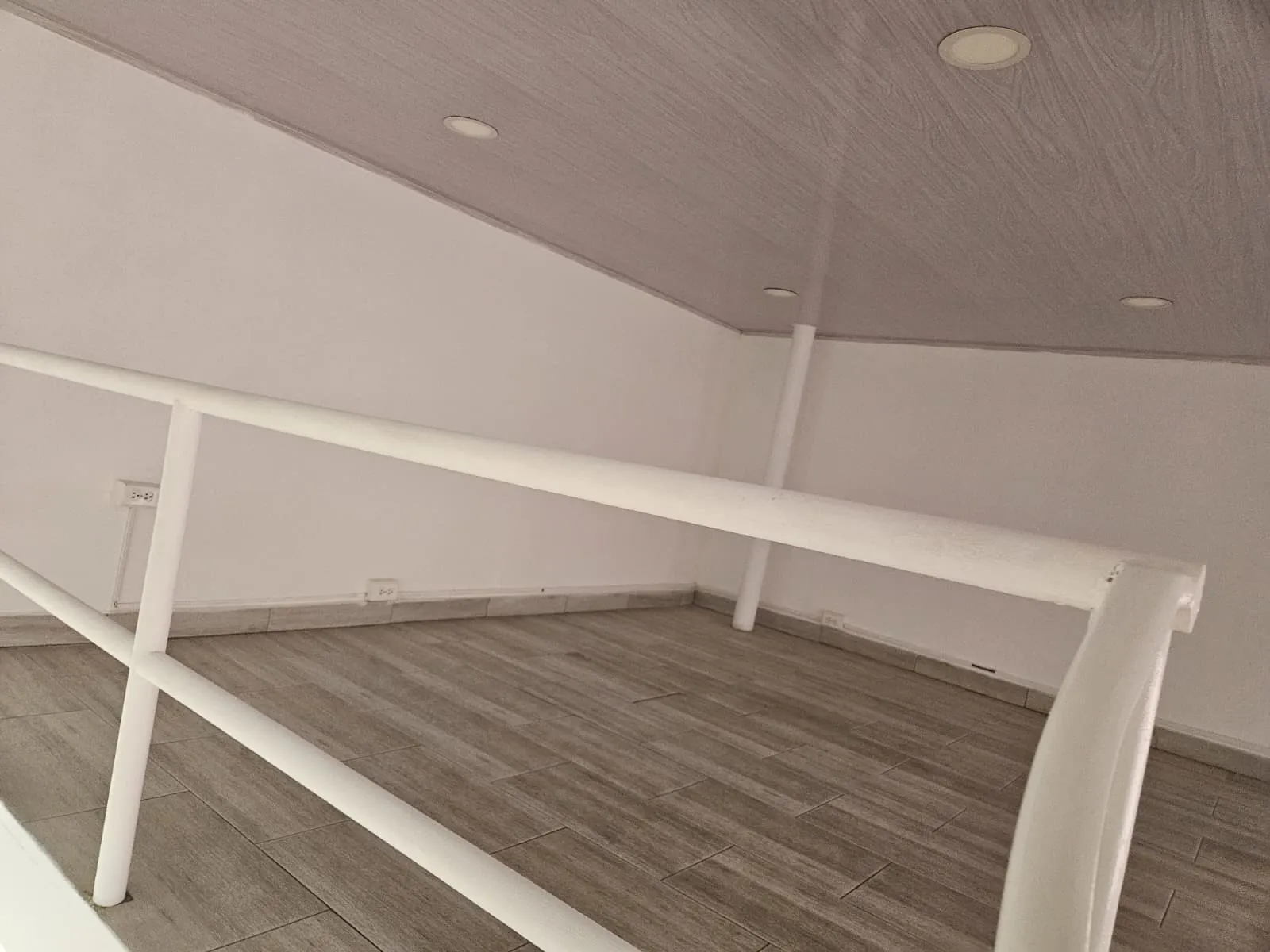 Local en Venta en San Vicente, Cali, 50,0 m² (foto 8) — CREBI