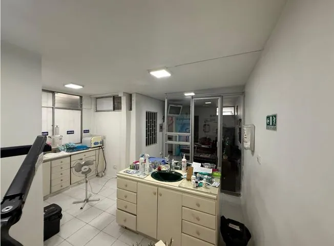 Local en Venta en Sector Plaza de Bolivar, Pereira, 32,0 m² (foto 8) — CREBI