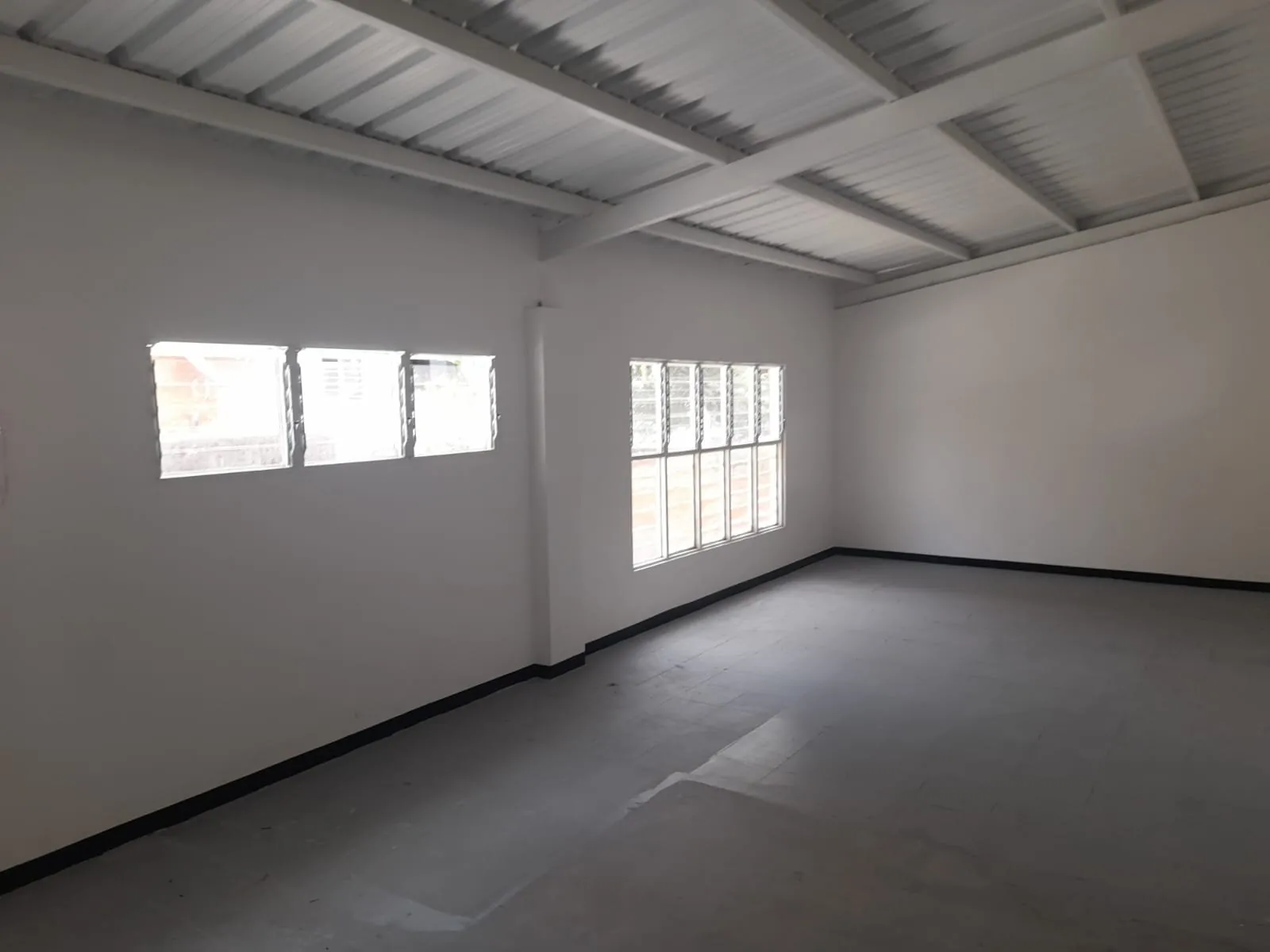 Local en Arriendo en Versalles, Cali, 700,0 m² (foto 9) — CREBI