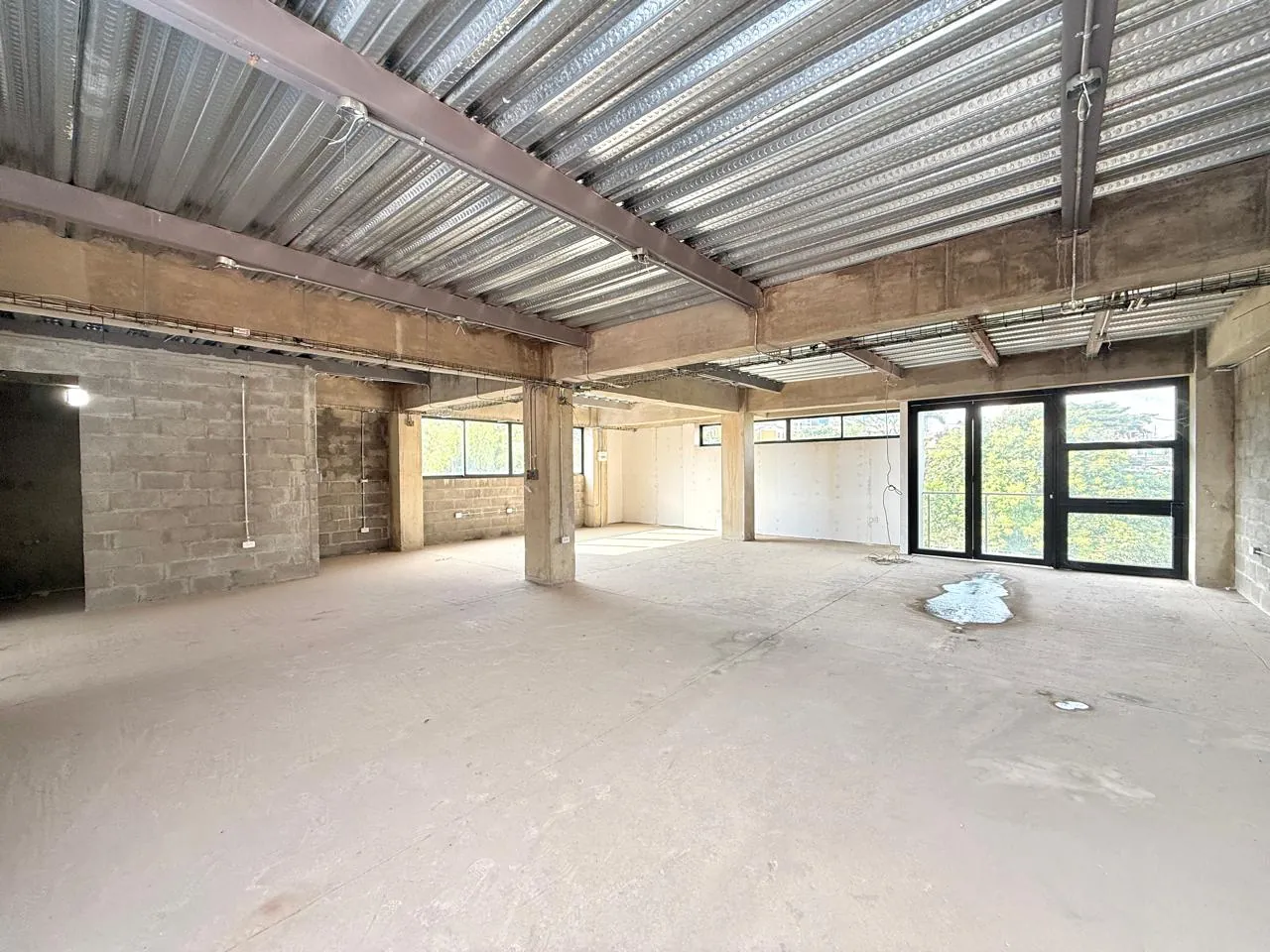 Bodega en Arriendo en Los Conquistadores, Pereira, 500,0 m² (foto 9) — CREBI