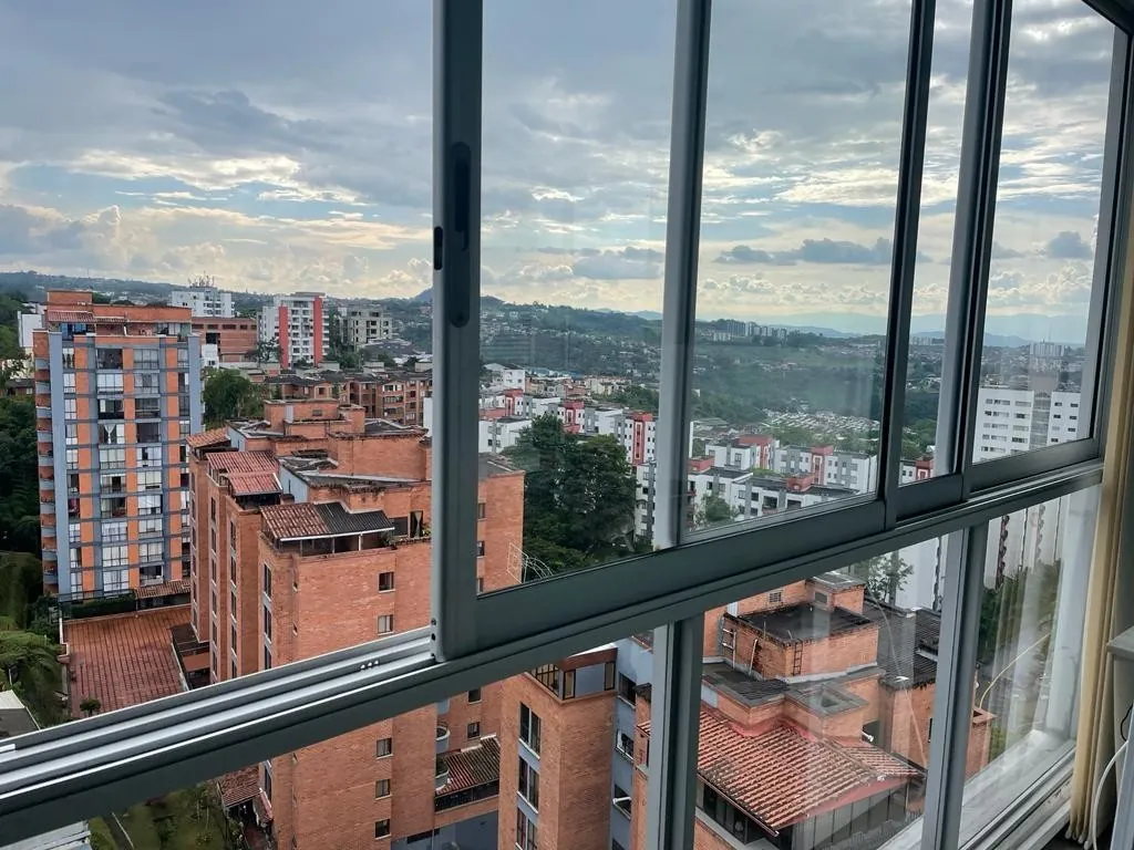 Oficina en Arriendo en Los Angeles, Pereira, 40,0 m² (foto 9) — CREBI