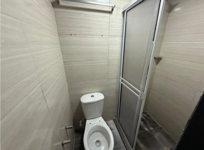 Local en Venta en Basillas, La Virginia, 64,0 m² (foto 9) — CREBI