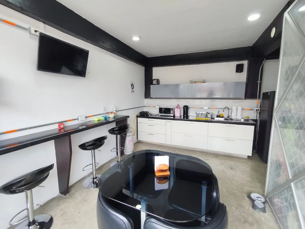 Bodega en Arriendo en Alfonso Lopez, Pereira, 330,0 m² (foto 9) — CREBI