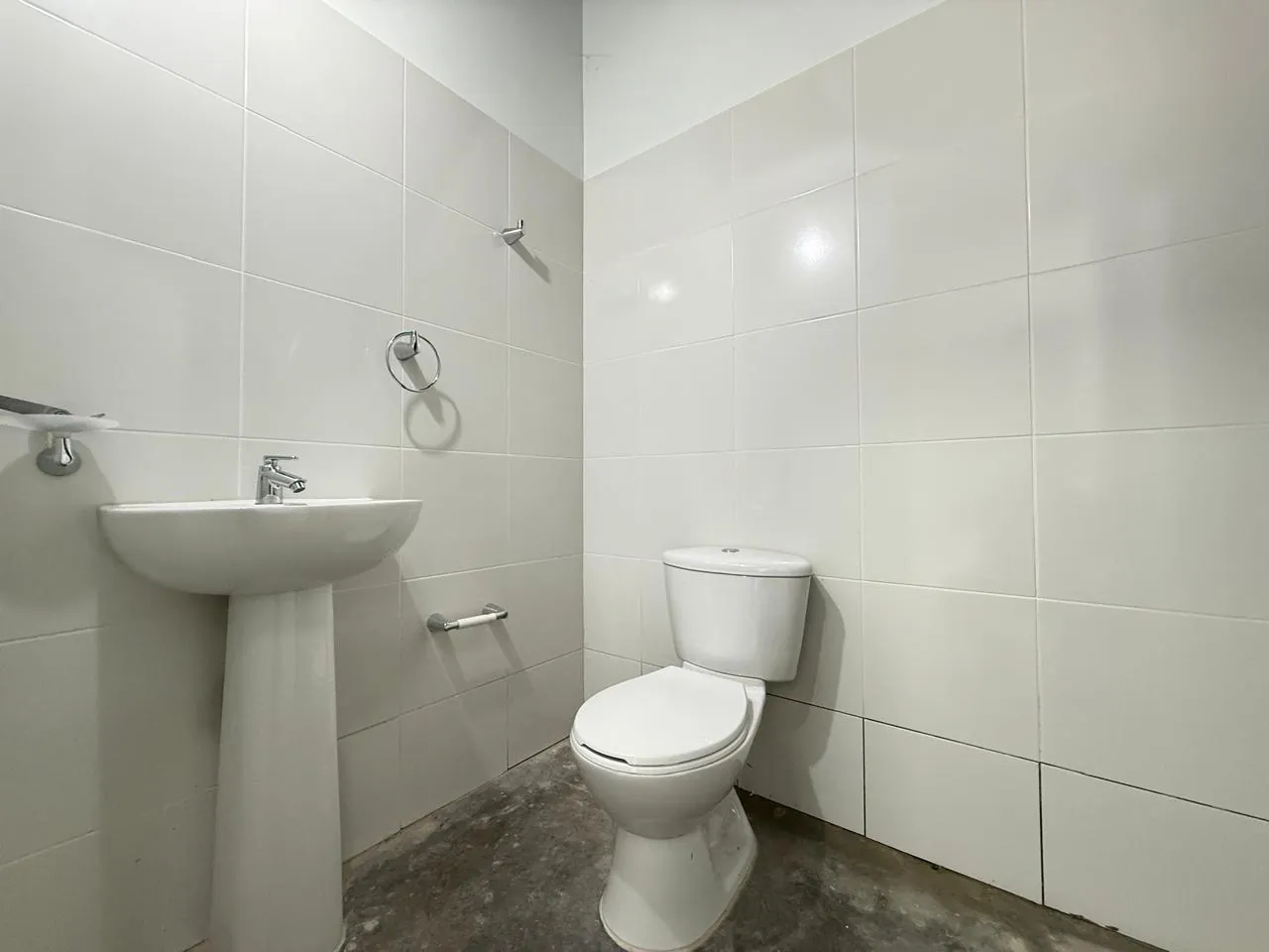 Local en Arriendo en Tribunas Corcega, Huertas, 180,0 m² (foto 9) — CREBI