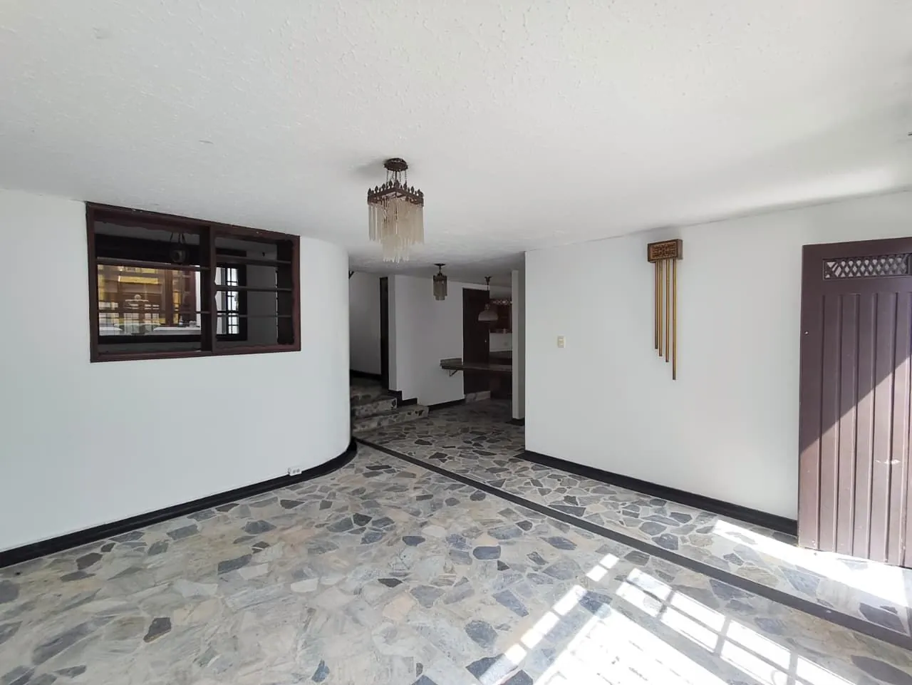 Local en Arriendo en Los Quimbayas, Pereira, 286,0 m² (foto 9) — CREBI