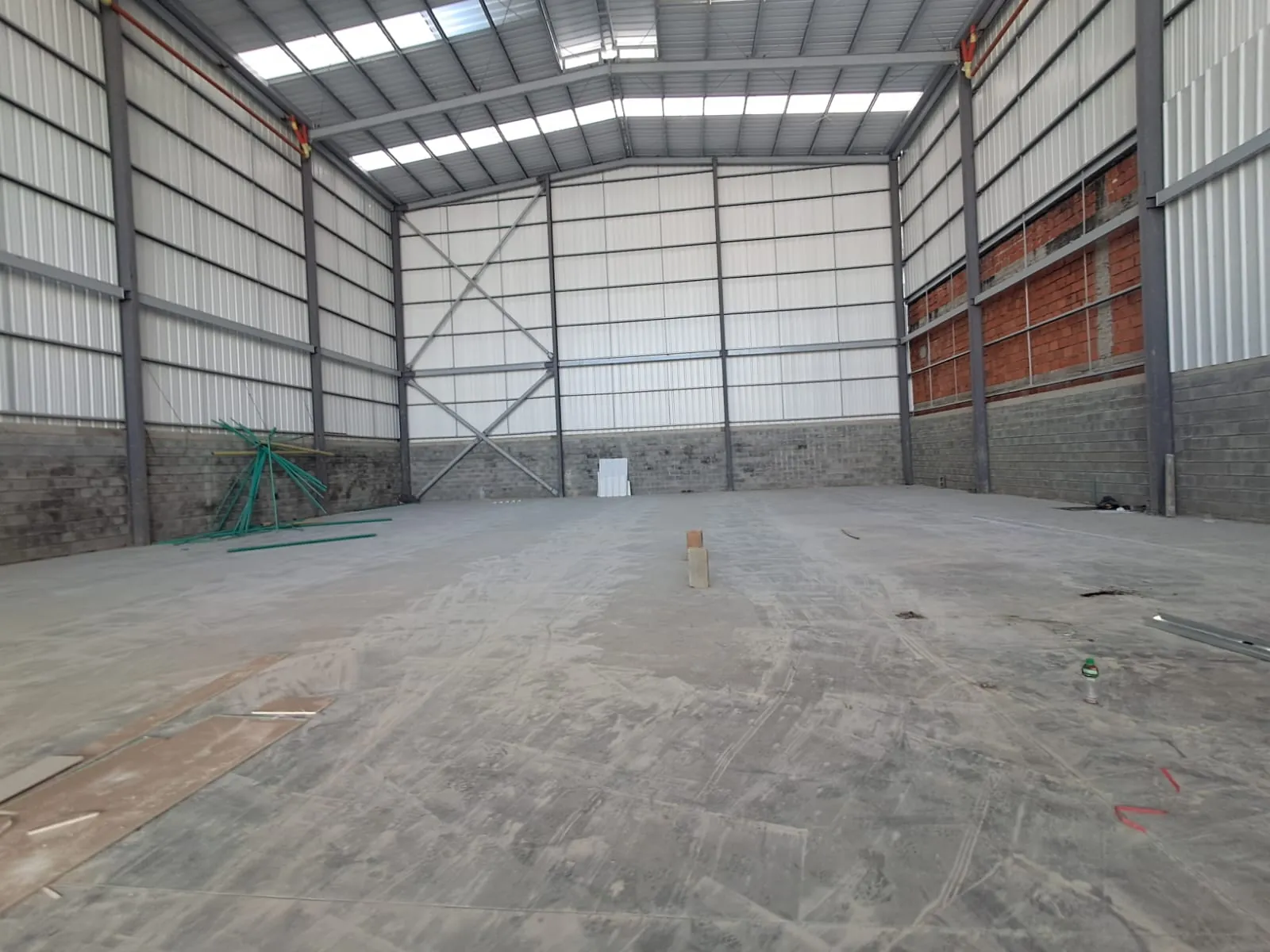 Bodega en Arriendo en La Playita, Dosquebradas, 700,0 m² (foto 9) — CREBI