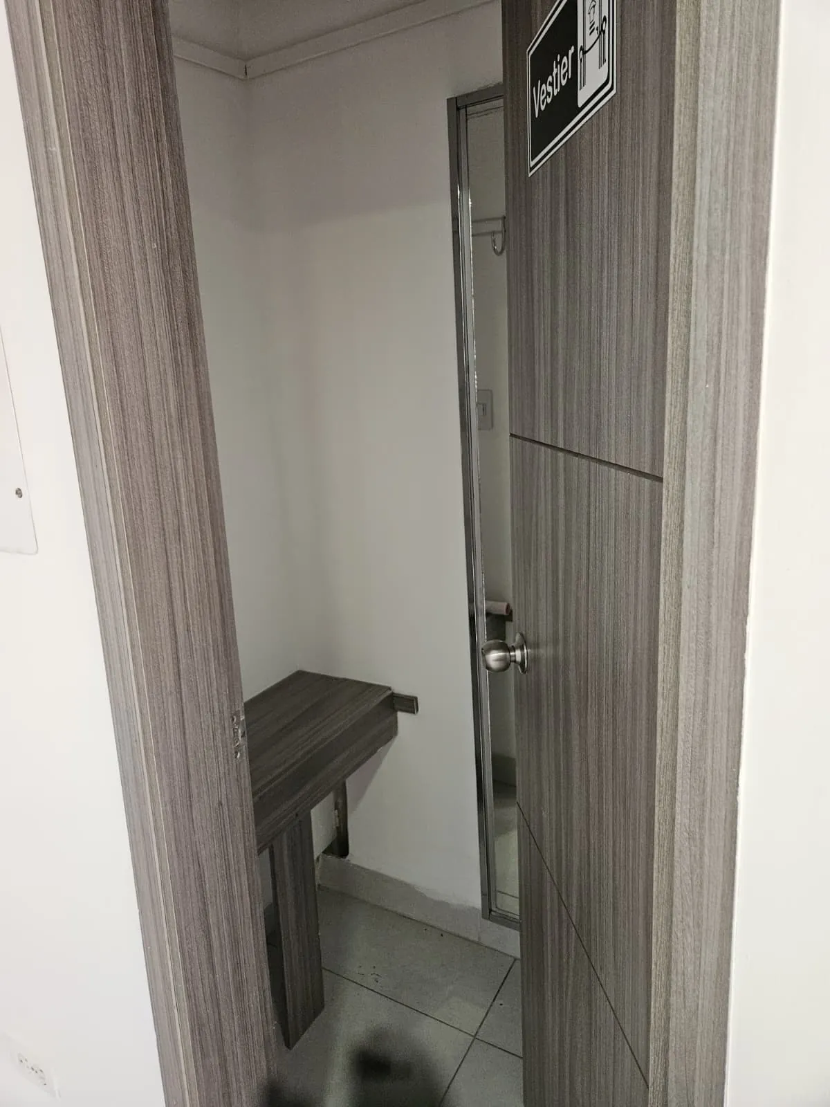 Local en Venta en San Vicente, Cali, 50,0 m² (foto 10) — CREBI