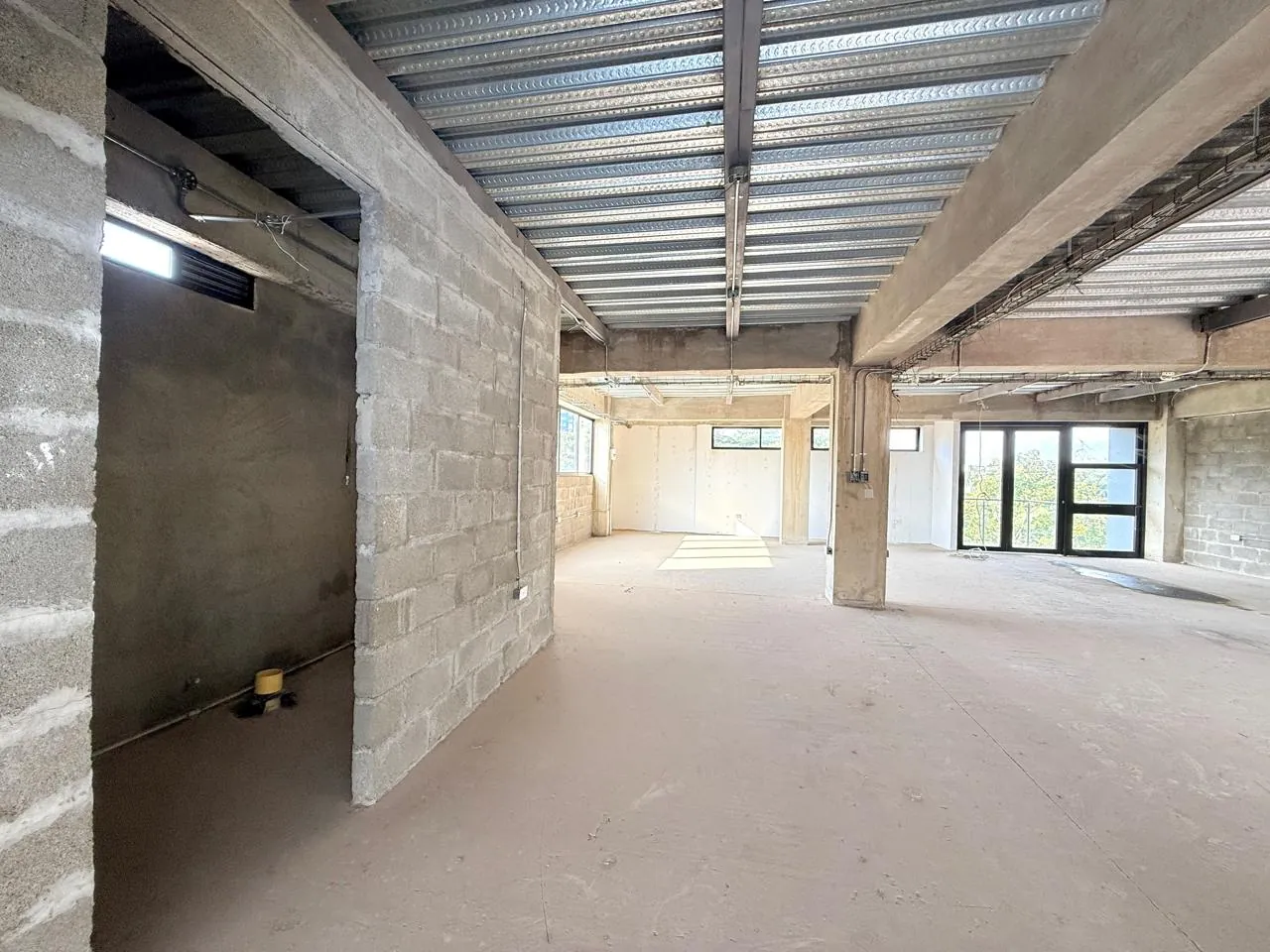 Bodega en Arriendo en Los Conquistadores, Pereira, 500,0 m² (foto 10) — CREBI