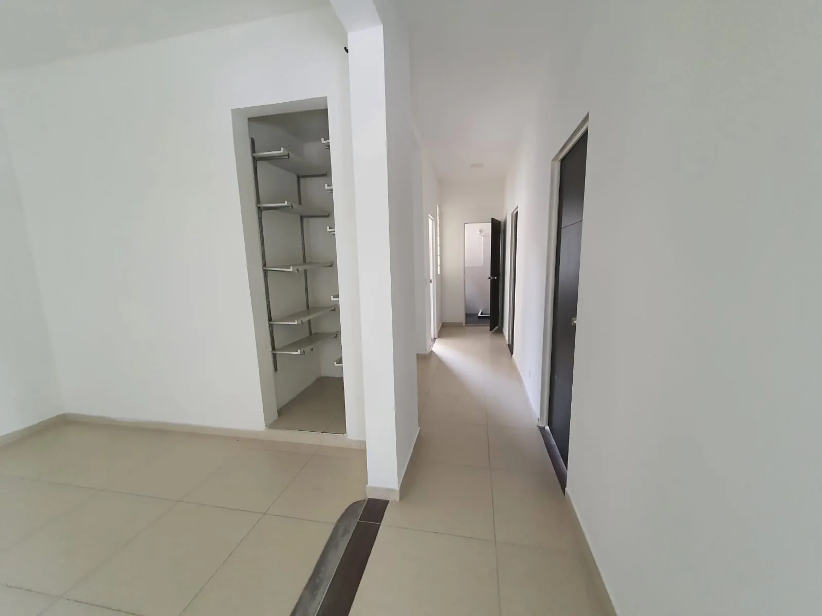 Local en Venta en Granada, Cali, 213,0 m² (foto 10) — CREBI