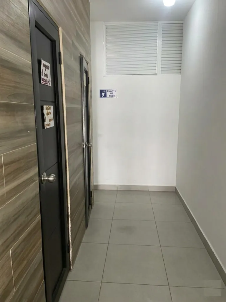 Local en Arriendo en Calle 12, Santa Rosa de Cabal, 182,0 m² (foto 10) — CREBI
