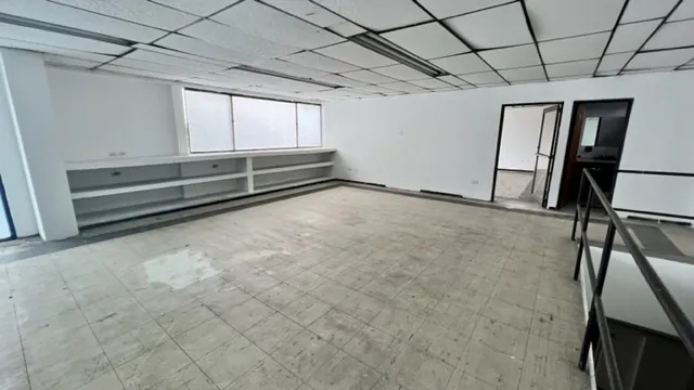 Local en Venta en Popular, Cali, 1074,0 m² (foto 10) — CREBI