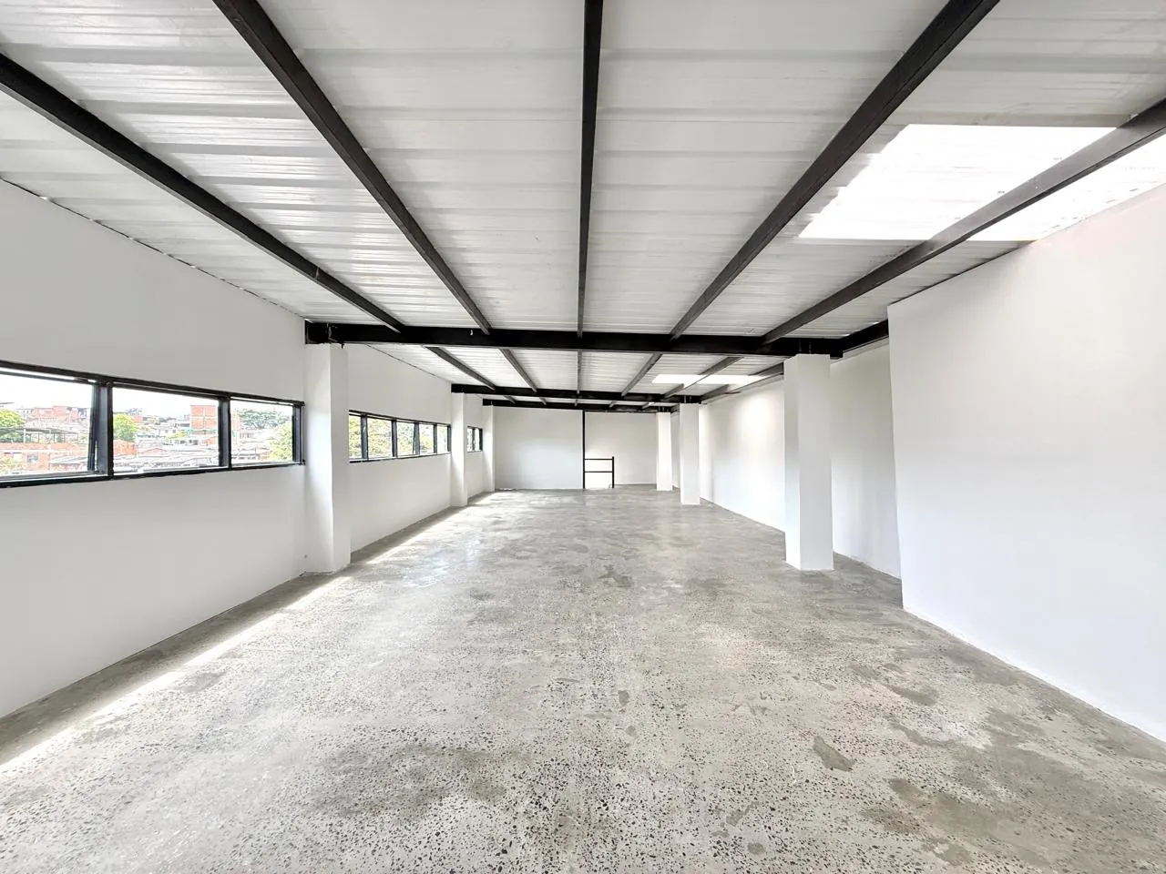 Local en Arriendo en San Joaquin, Pereira, 420,0 m² (foto 10) — CREBI