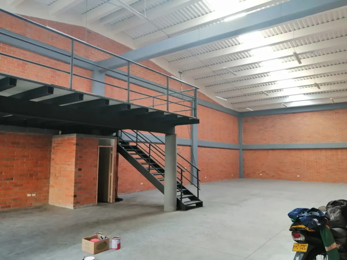 Bodega en Arriendo en Campestre A, Dosquebradas, 224,0 m² (foto 10) — CREBI