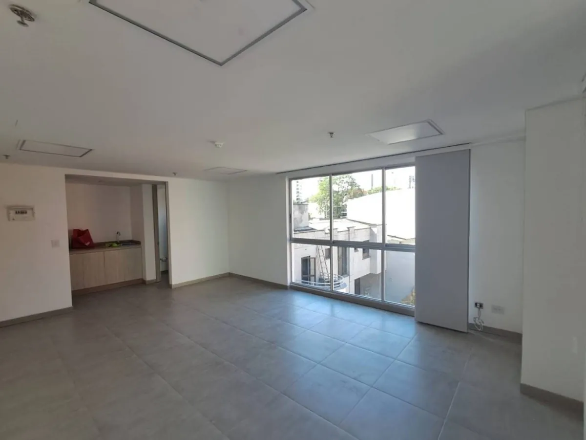 Oficina en Arriendo en Los Angeles, Pereira, 40,0 m² (foto 10) — CREBI