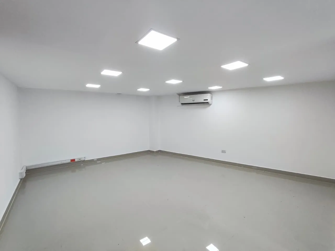 Oficina en Arriendo en Las Mangas, Pereira, 230,0 m² (foto 10) — CREBI