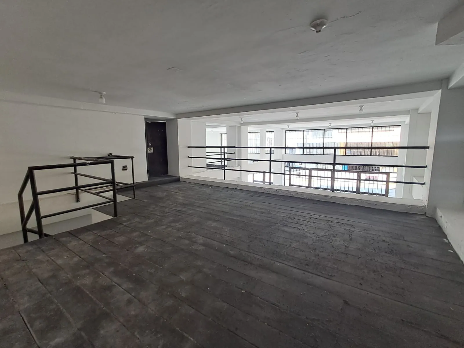 Local en Arriendo en Sector Plaza de Bolivar, Pereira, 400,0 m² (foto 10) — CREBI