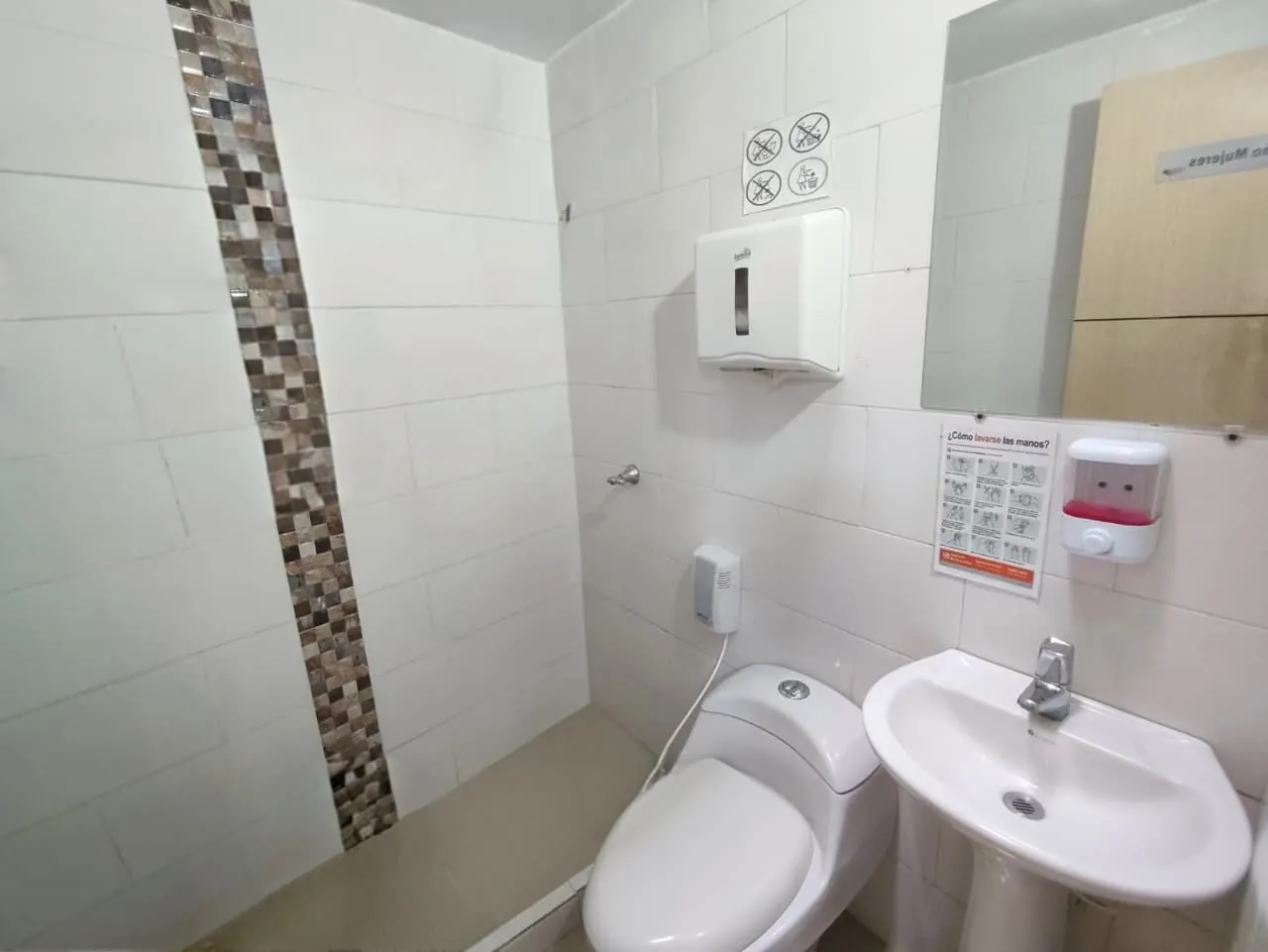 Local en Arriendo en Brasilia, Pereira, 240,0 m² (foto 10) — CREBI
