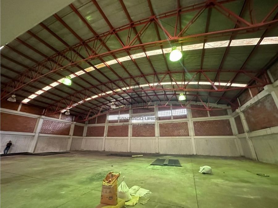 Bodega en Arriendo - Variante Romelia - El Pollo, 1100,0 m² — CREBI