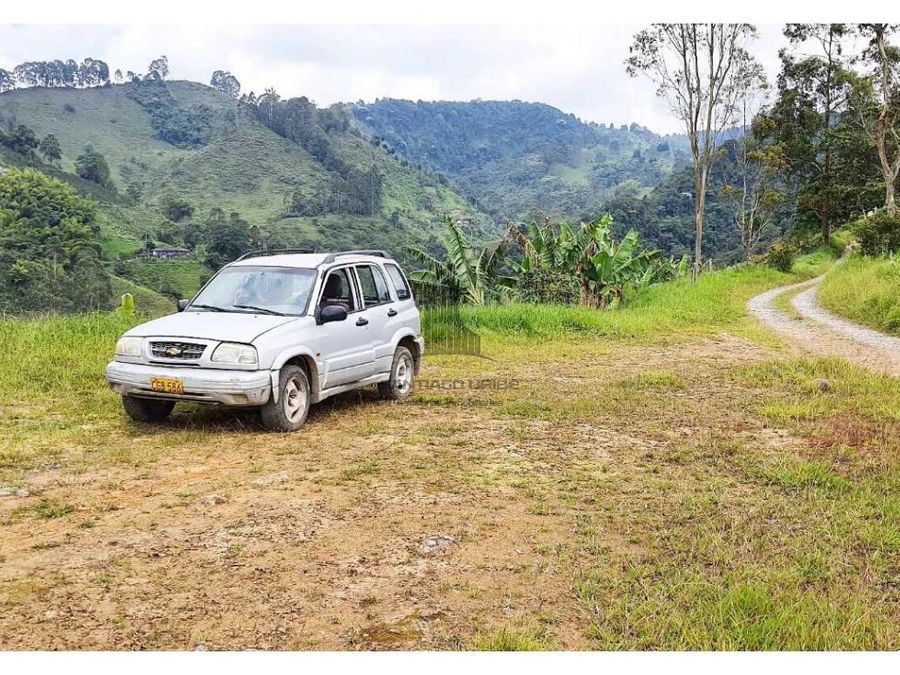 Lote en Venta - Santa Rosa de Cabal, Risaralda, 45218,0 m² (foto 2) — CREBI