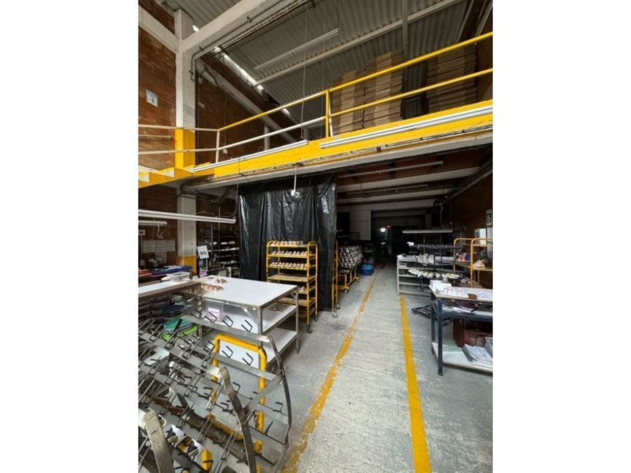 Bodega en Venta - Dosquebradas, Risaralda, 3000,0 m² (foto 4) — CREBI